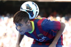 爱游戏-莎拉波娃与拜仁，谁定义王者的边界？